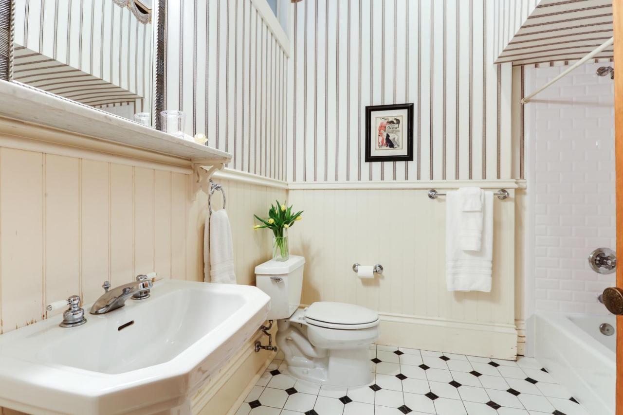 First Floor Standard Queen Room